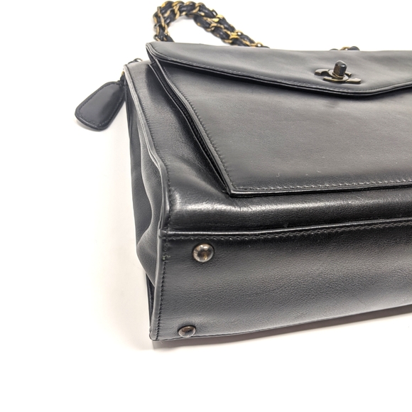 🎉 SALE 🎉 CHANEL BlACK BAG FRONT FLAP CHAIN TOTE More Pics!🎉 Vintage! 🦄 - Picture 9 of 16